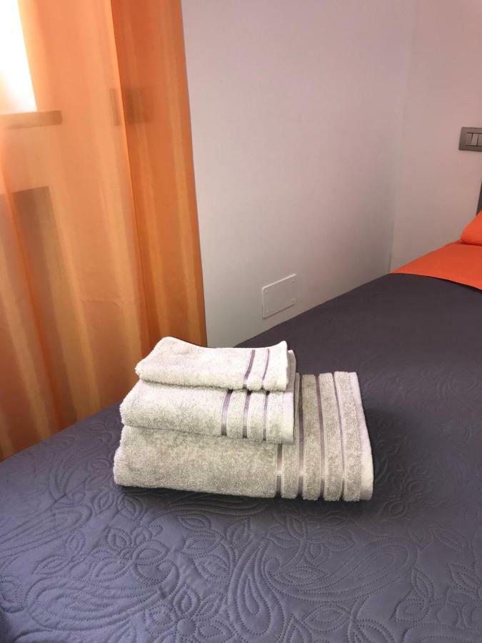 Orpheus Apartment เวโรนา ภายนอก รูปภาพ